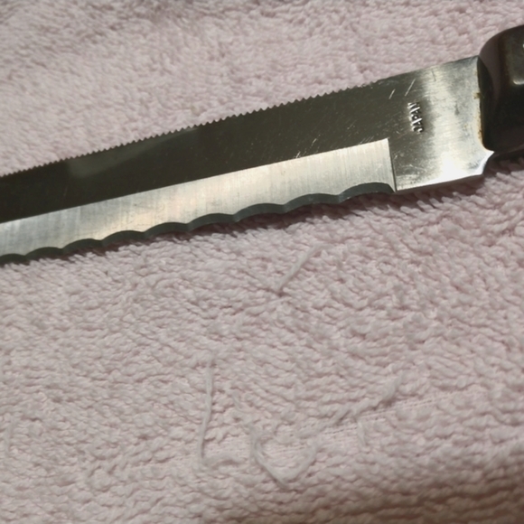 Vintage Wonder Serrated CARVING KNIFE 14 inches Blades both sides - Picture 3 of 11